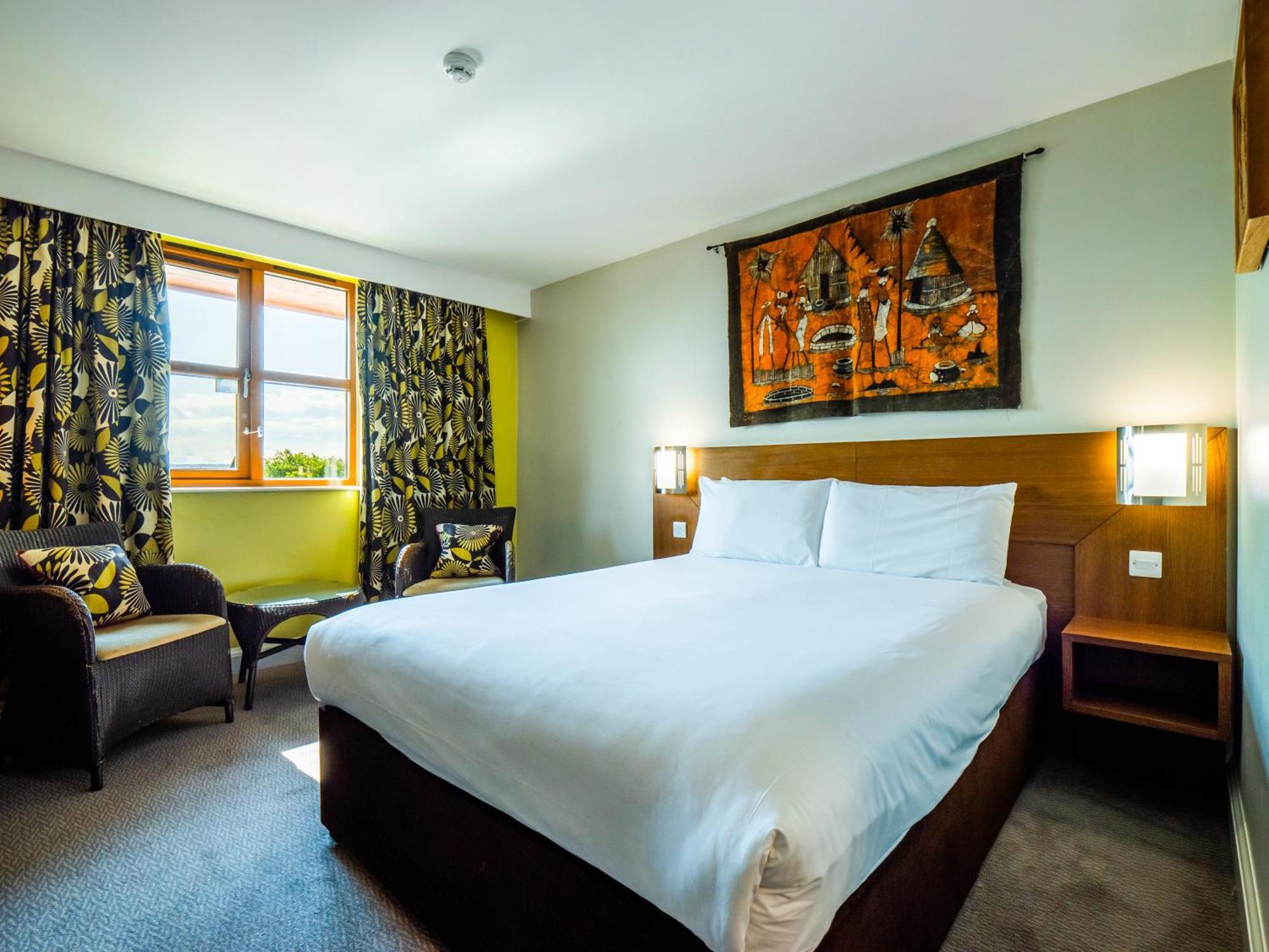 Chessington Safari Hotel Extérieur photo